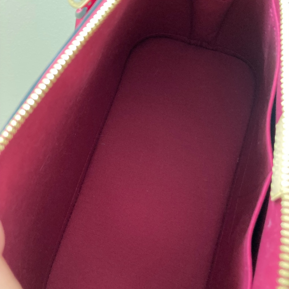 ❣️SOLD LV Alma Vernis PM Rose Indien - Picture 16 of 16